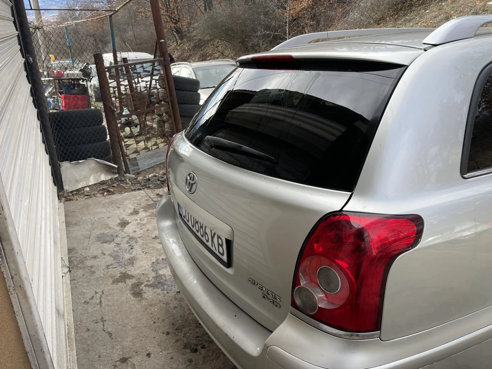 Toyota Avensis  - изображение 5