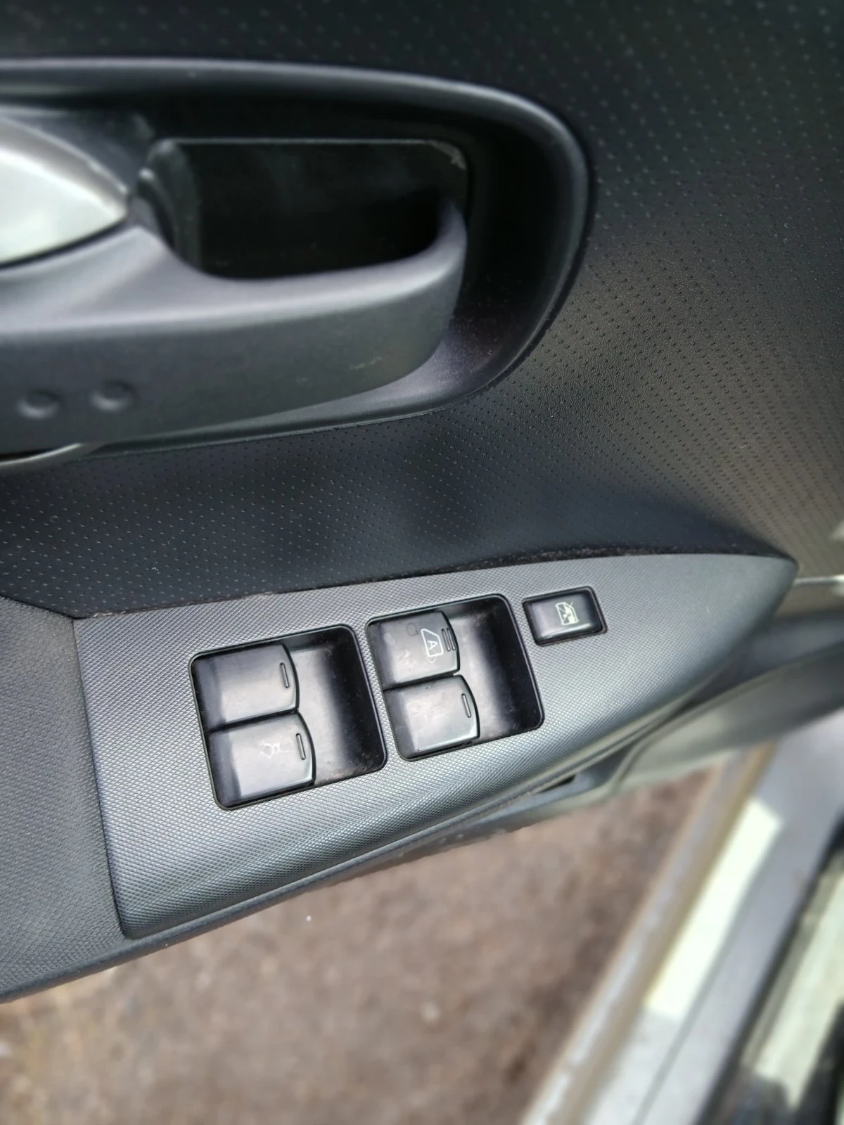 Nissan Note  - изображение 10