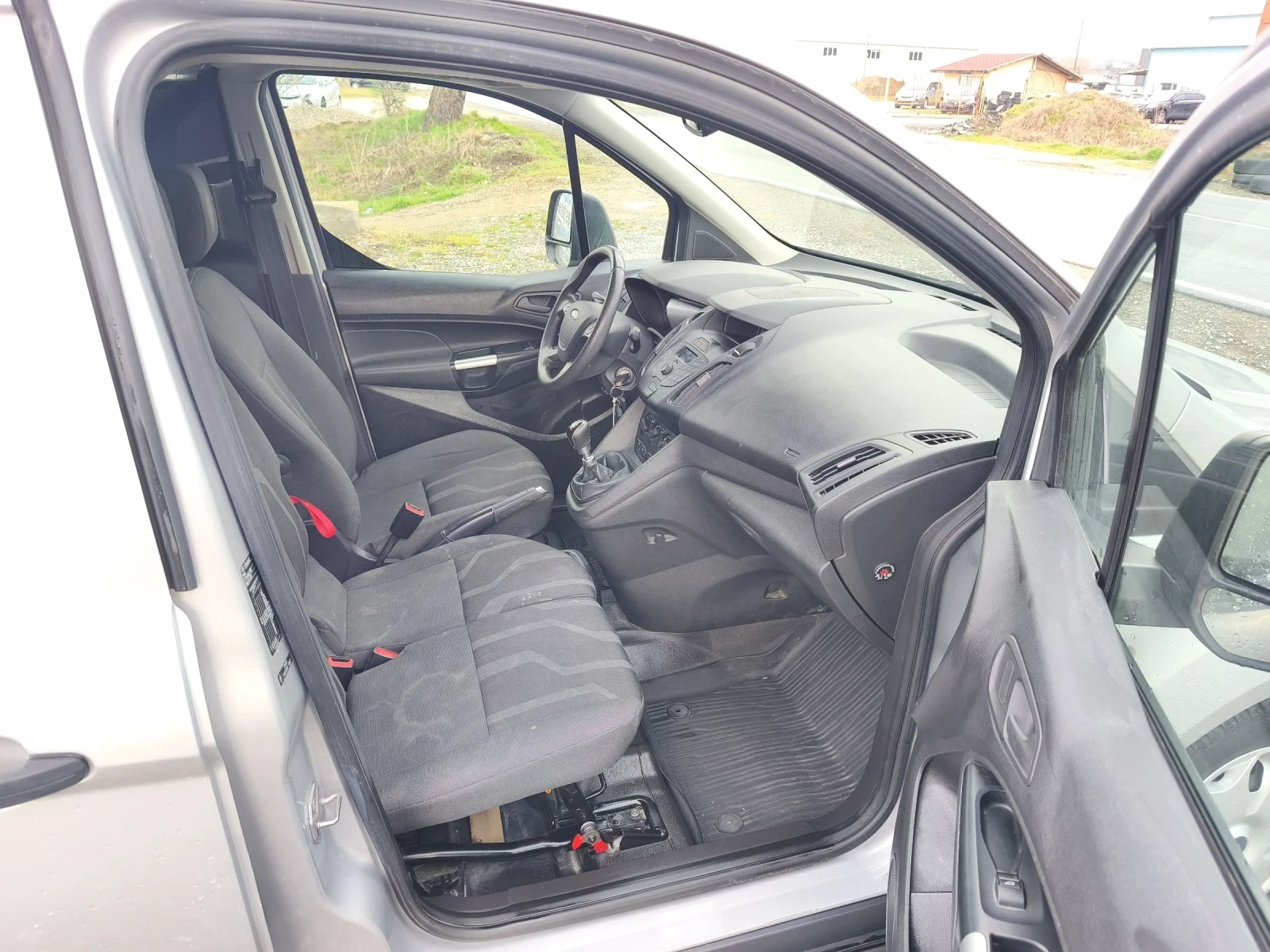 Ford Connect Transit , снимка 12 - Автомобили и джипове - 54000561