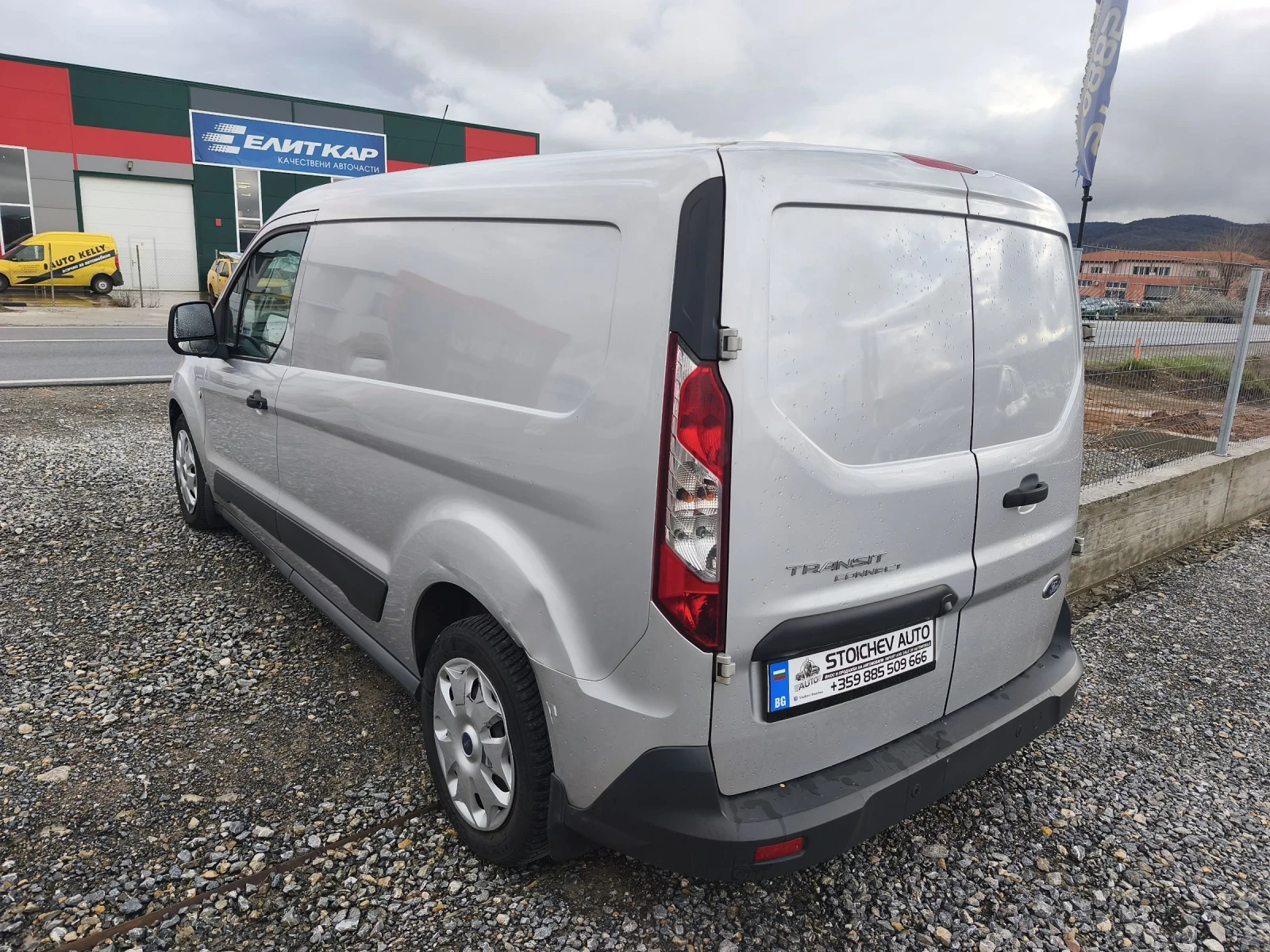 Ford Connect Transit , снимка 8 - Автомобили и джипове - 54000561