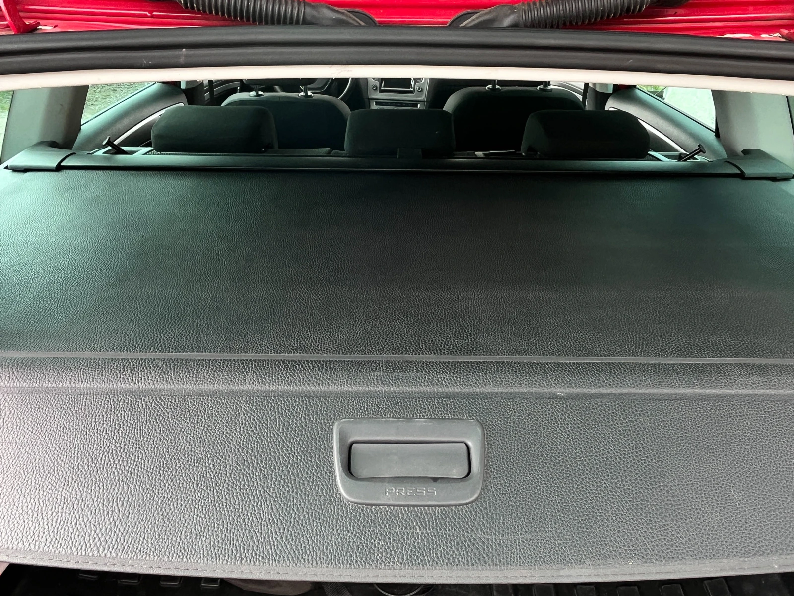 VW Golf 1.4i AВТОМАТИК, снимка 11 - Автомобили и джипове - 54611683