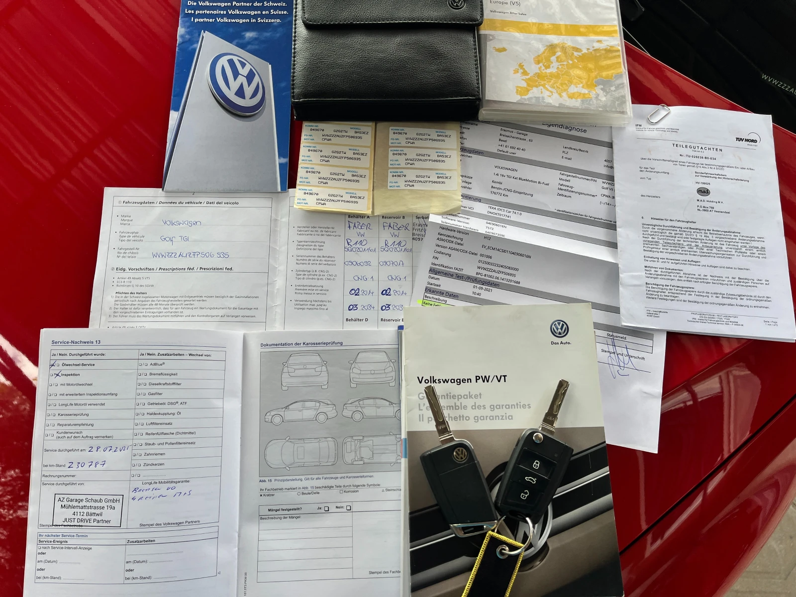 VW Golf 1.4i AВТОМАТИК, снимка 12 - Автомобили и джипове - 54611683