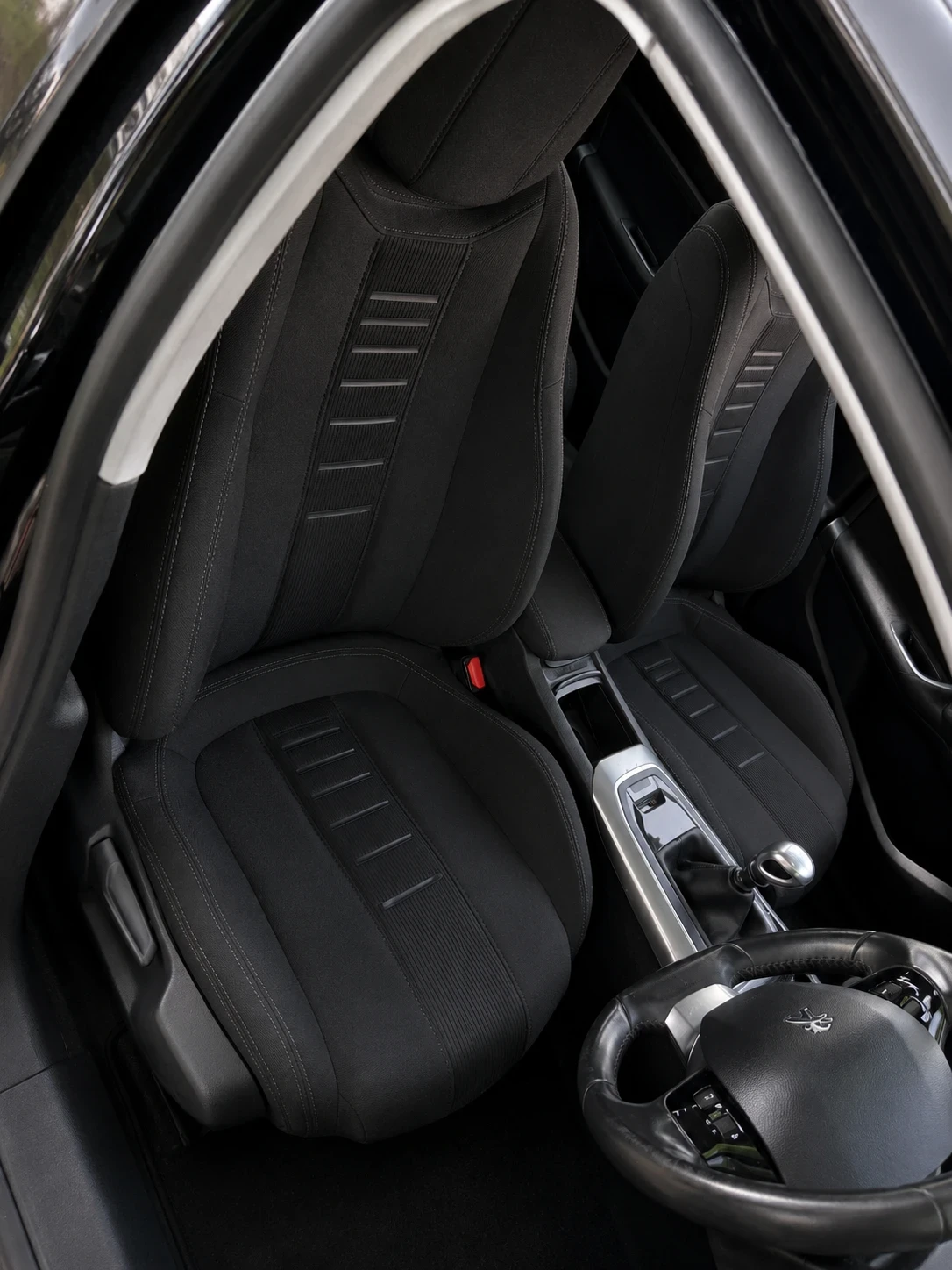 Peugeot 308 1.6HDI 115k.c, снимка 11 - Автомобили и джипове - 54818363