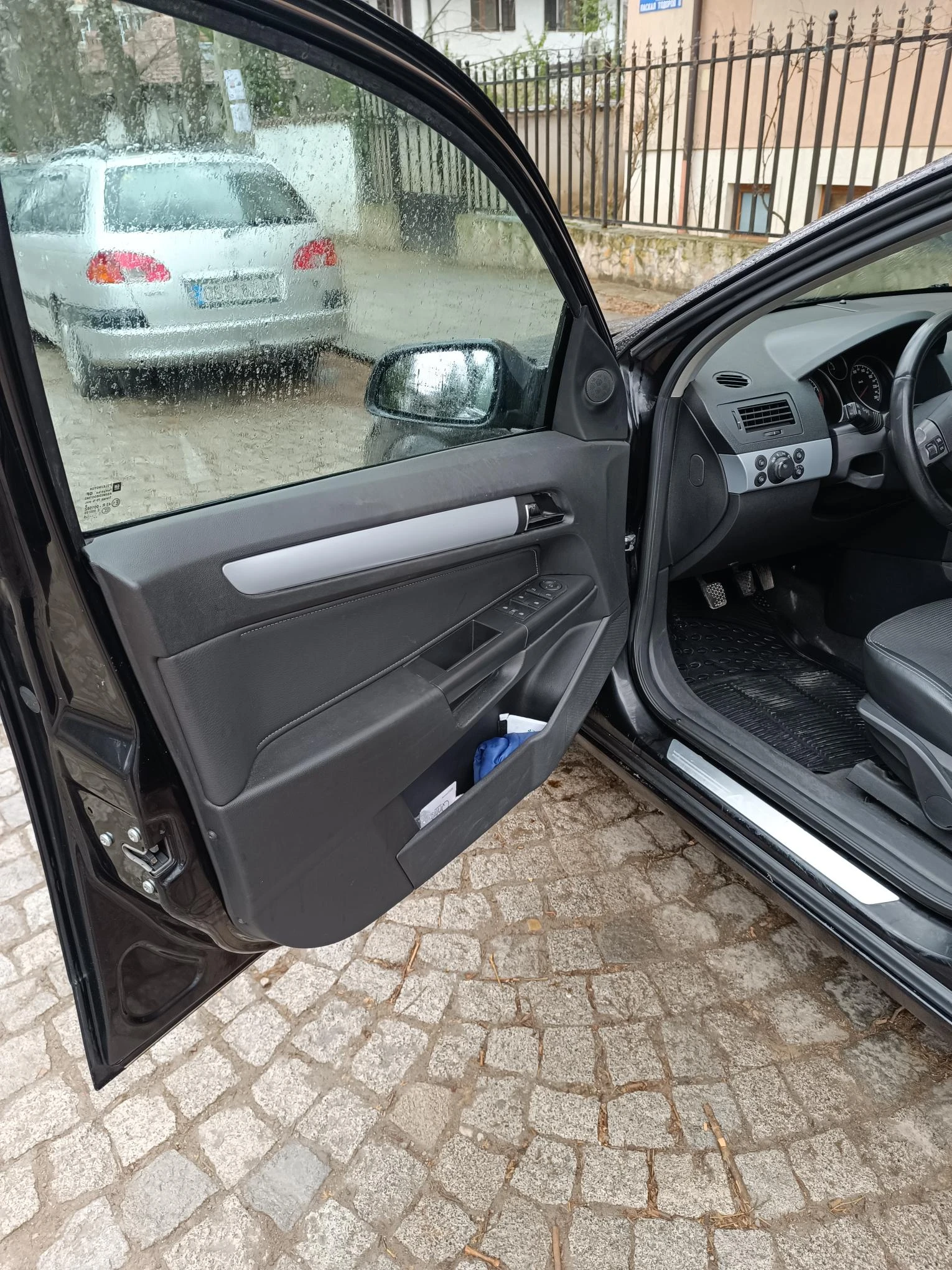 Opel Astra COSMO, снимка 3 - Автомобили и джипове - 55084545
