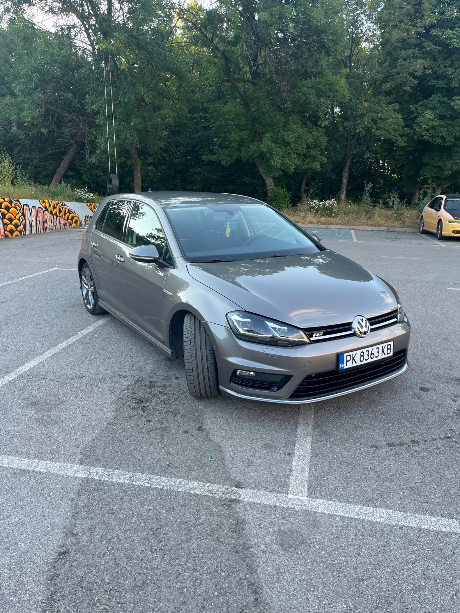 VW Golf R Line Cup edition, снимка 6 - Автомобили и джипове - 55179828