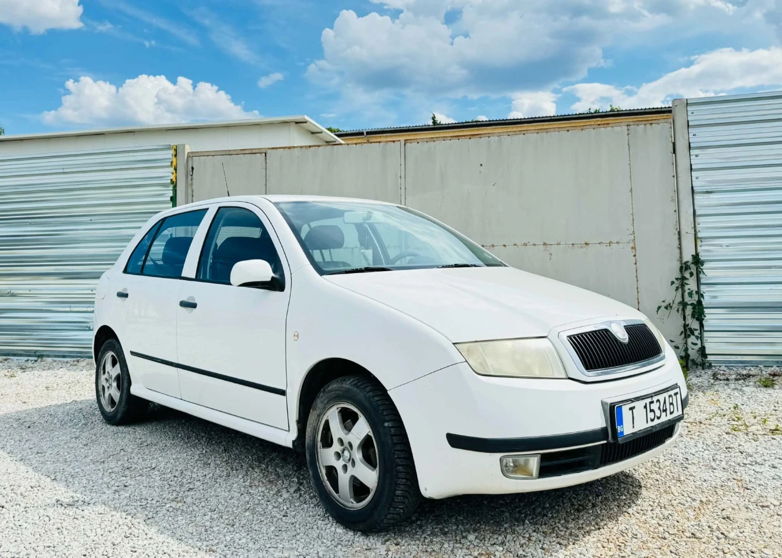 Skoda Fabia, снимка 3 - Автомобили и джипове - 55215875