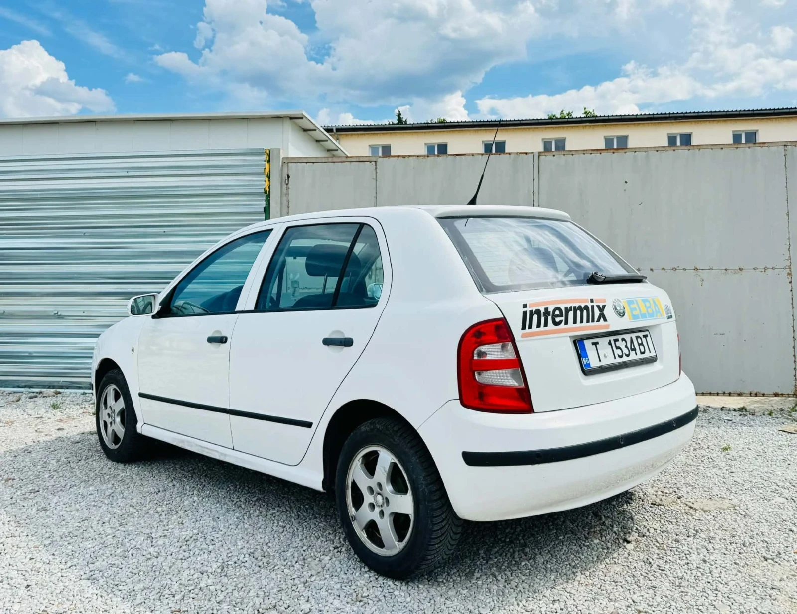 Skoda Fabia, снимка 5 - Автомобили и джипове - 55215875