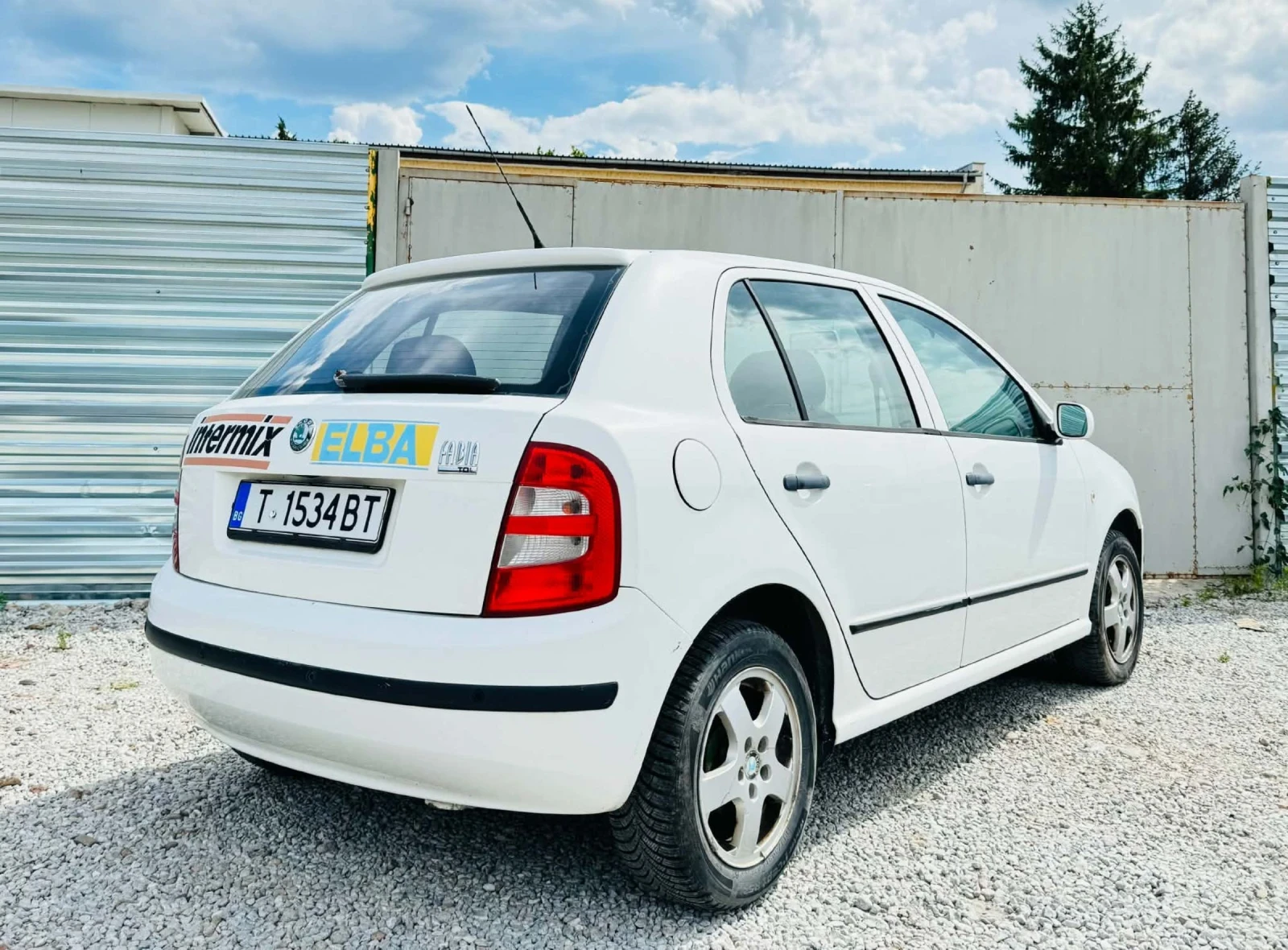 Skoda Fabia, снимка 4 - Автомобили и джипове - 55215875