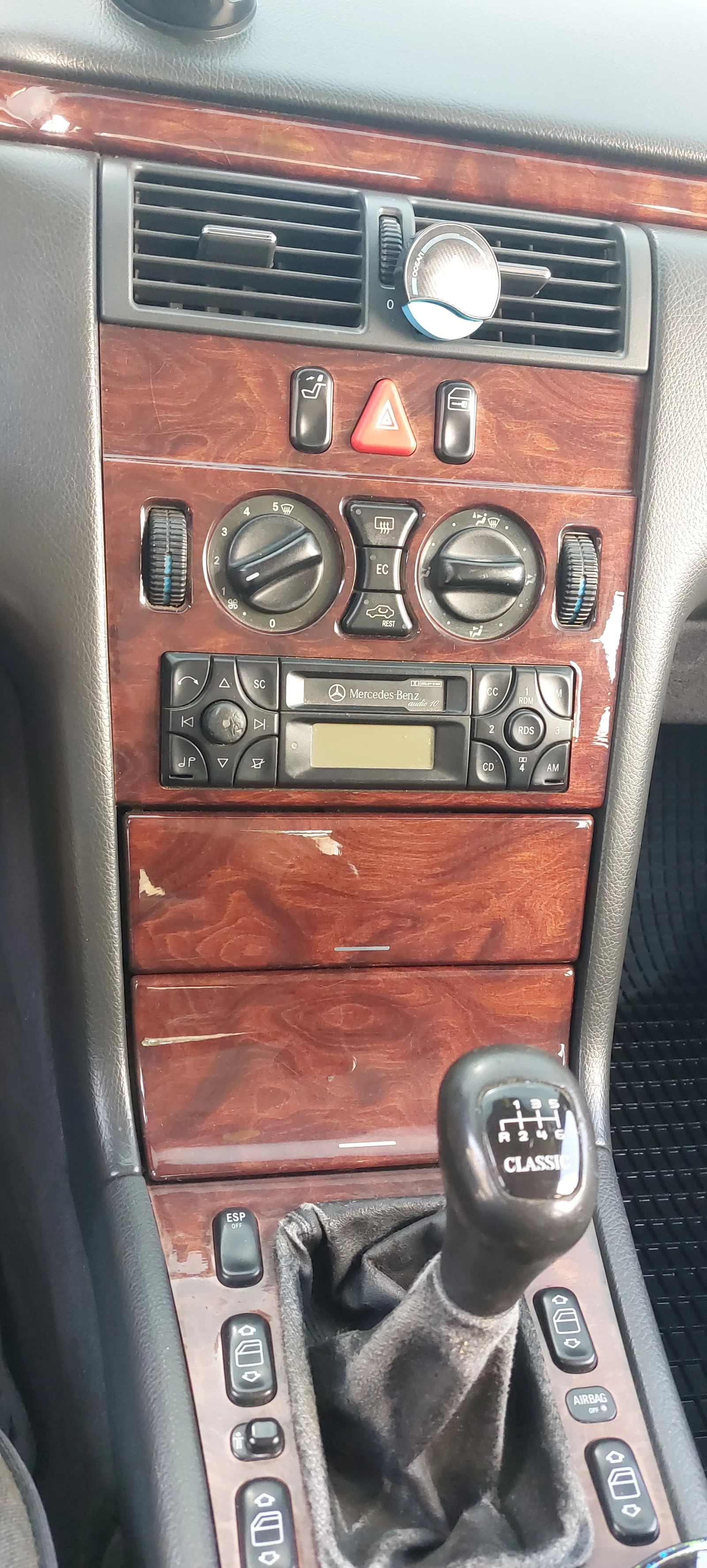 Mercedes-Benz E 220 | Mobile.bg � ����������� 12