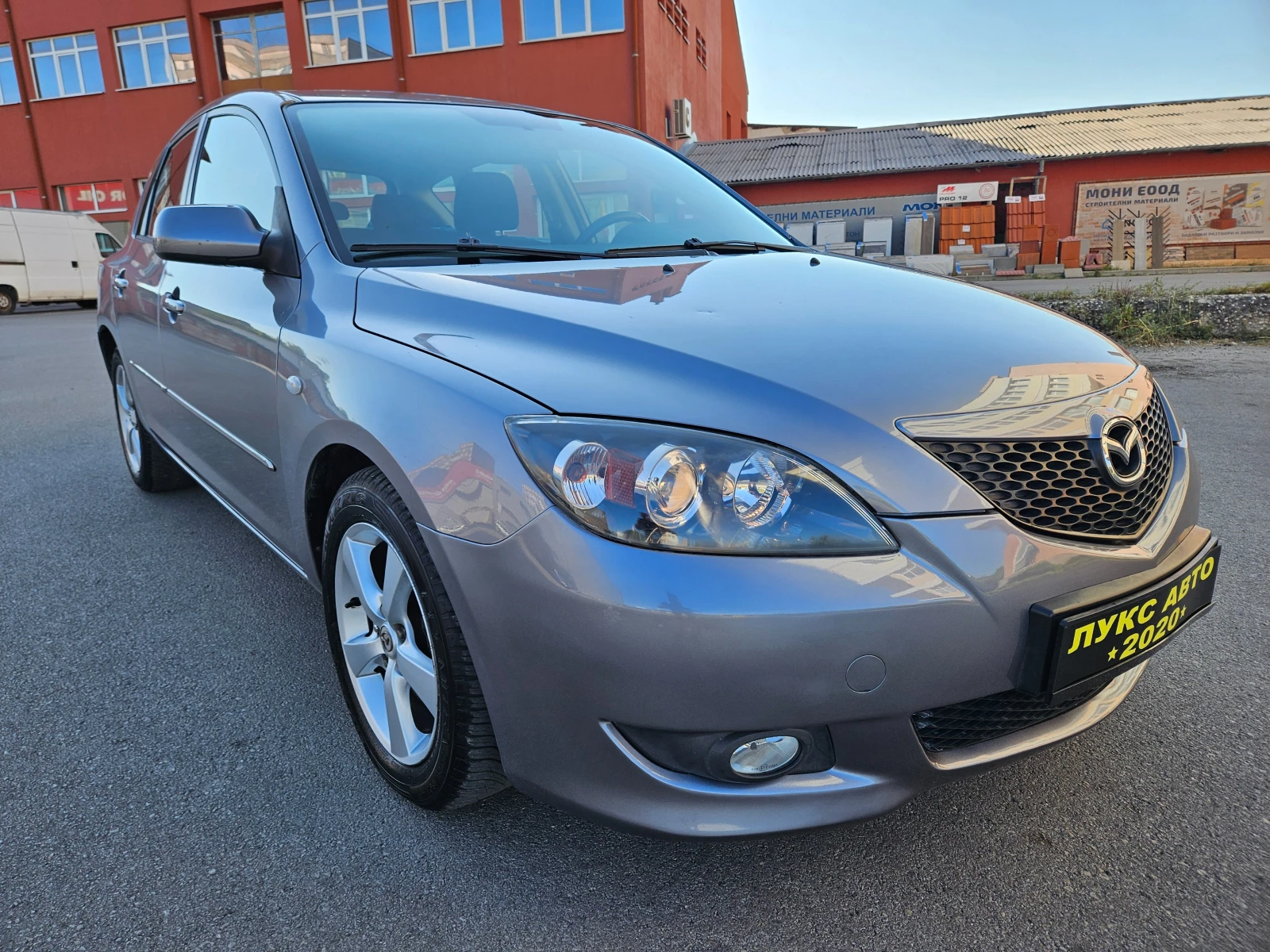 Mazda 3 1.6 ��������� 108���. �� | Mobile.bg � ����������� 2