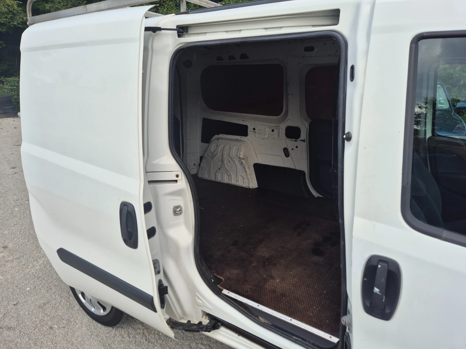 Fiat Doblo 1.3/Maxi, снимка 14 - Автомобили и джипове - 55667961