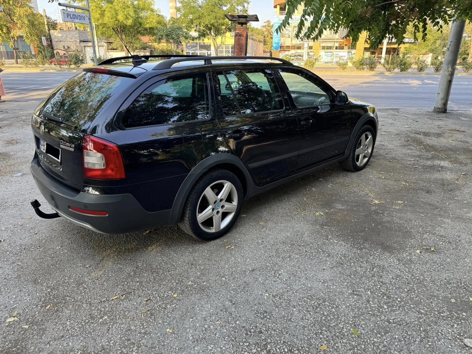 Skoda Octavia Scout 4x4, снимка 4 - Автомобили и джипове - 55931629