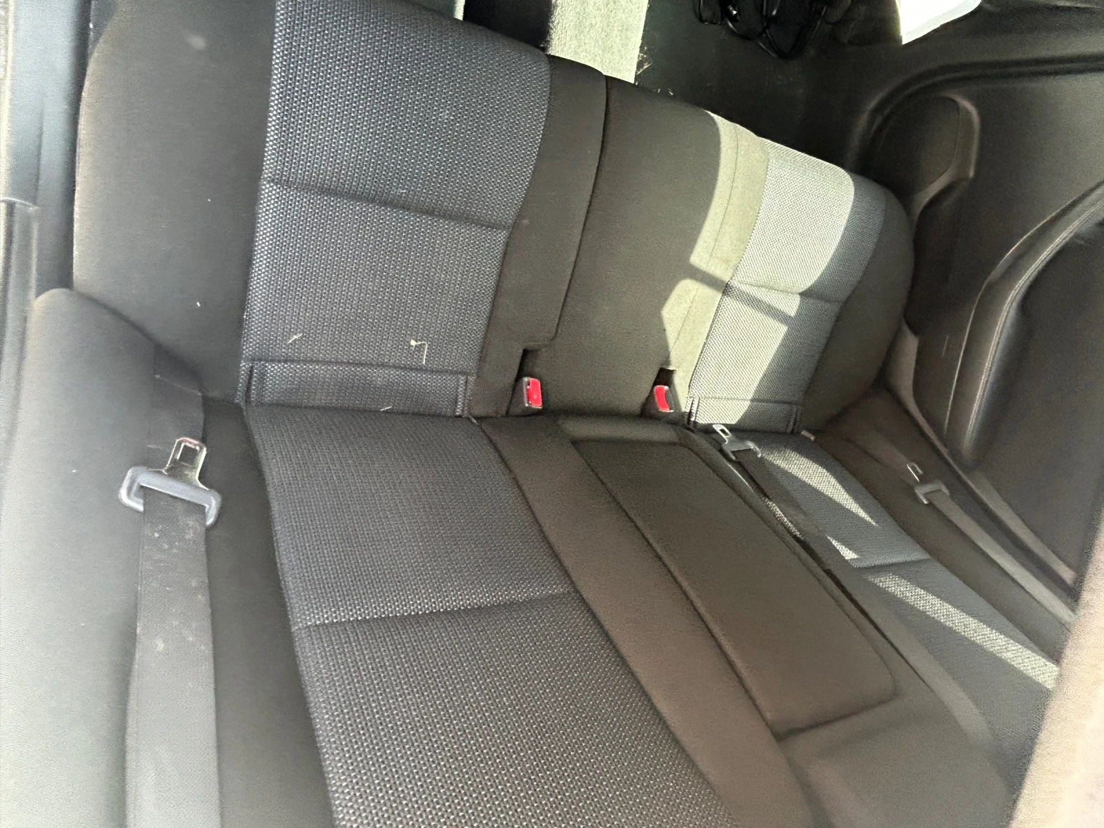Toyota Avensis D4D, снимка 12 - Автомобили и джипове - 55972306