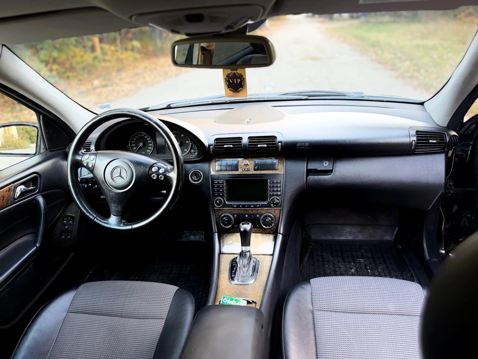Mercedes-Benz C 220, снимка 8 - Автомобили и джипове - 56650070