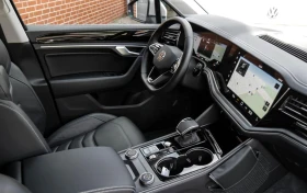 VW Touareg 3.0TDI* LEDER* DISTR* MEMORY* , снимка 7