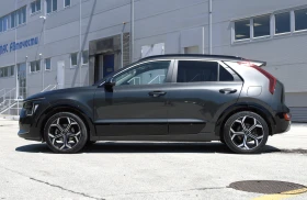 Kia Niro HYBRID - LIMITED, снимка 4