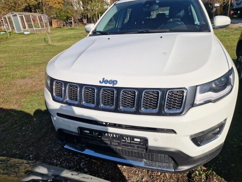 Jeep Compass, снимка 1 - Автомобили и джипове - 47749662