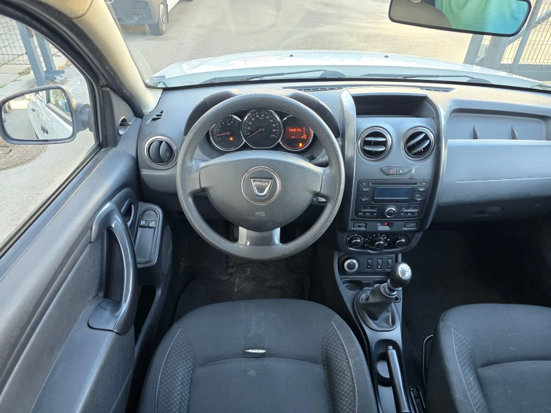 Dacia Duster 1.5 dCi 4X4, снимка 10 - Автомобили и джипове - 48878193