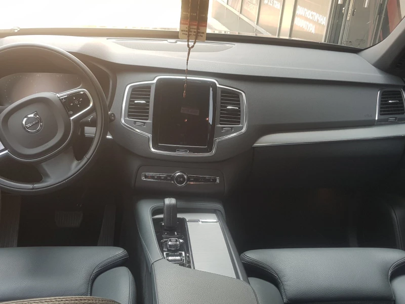 Volvo Xc90 B5 Mild Hybrid Momentum Pro 7 Гаранционен. , снимка 3 - Автомобили и джипове - 49225143