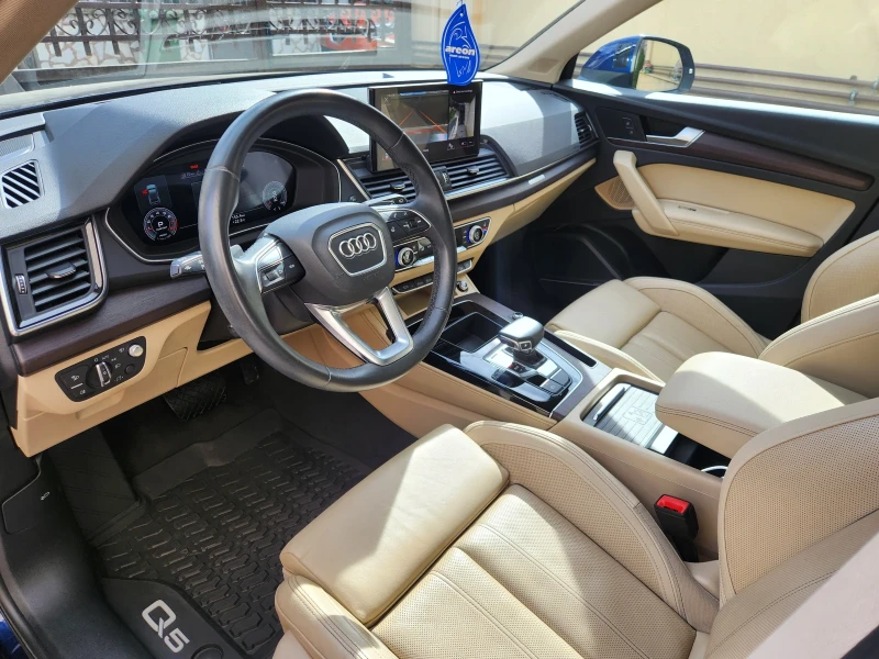 Audi Q5, снимка 5 - Автомобили и джипове - 49276359