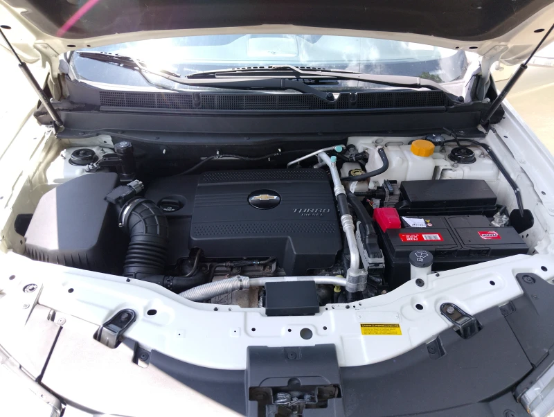 Chevrolet Captiva, снимка 5 - Автомобили и джипове - 52777163