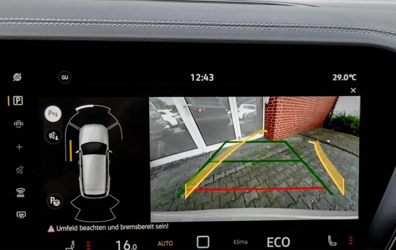 VW Touareg 3.0TDI* LEDER* DISTR* MEMORY* , снимка 5 - Автомобили и джипове - 52087020