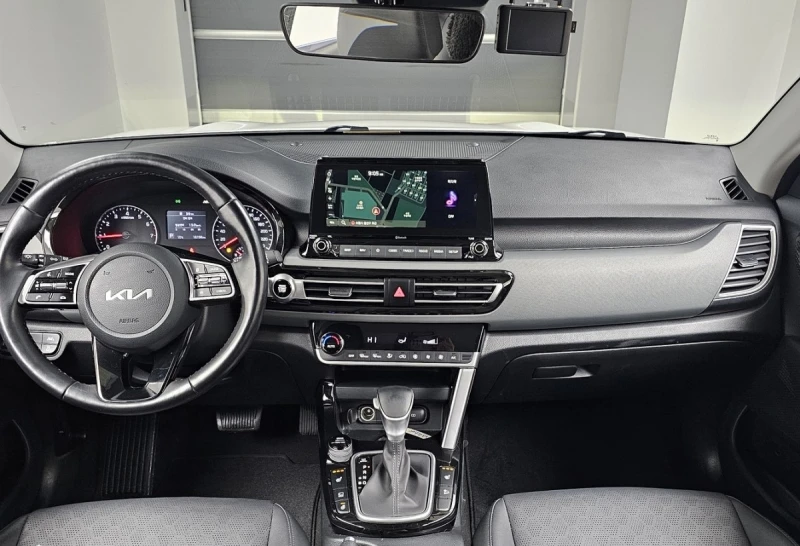 Kia Seltos 1.6 Turbo 2WD, снимка 5 - Автомобили и джипове - 52630039