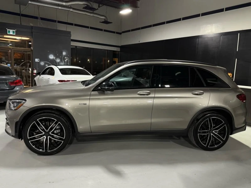 Mercedes-Benz GLC 43 AMG ЧЕРВЕН САЛОН * * CARFAX * * АВТОКРЕДИТ * * , снимка 5 - Автомобили и джипове - 52801148