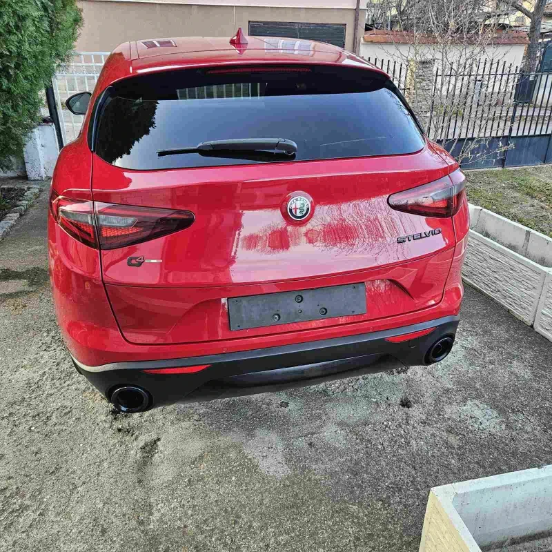 Alfa Romeo Stelvio 2.1d AT (180hp)-4x4, снимка 6 - Автомобили и джипове - 52894006