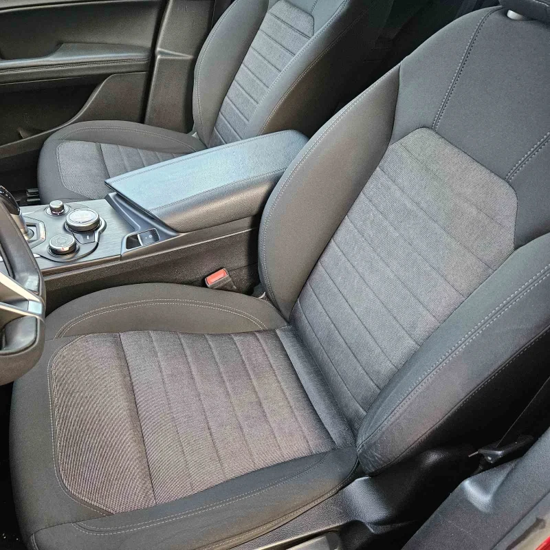 Alfa Romeo Stelvio 2.1d AT (180hp)-4x4, снимка 11 - Автомобили и джипове - 52894006