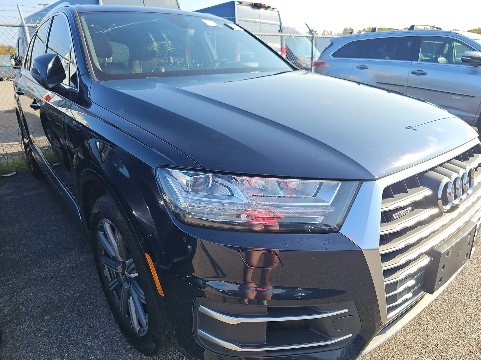 Audi Q7 3.0T* PRESTIGE* MATRIX* BOSE* ПОДГРЕВ* КАМЕРА* КЕЙ - изображение 3