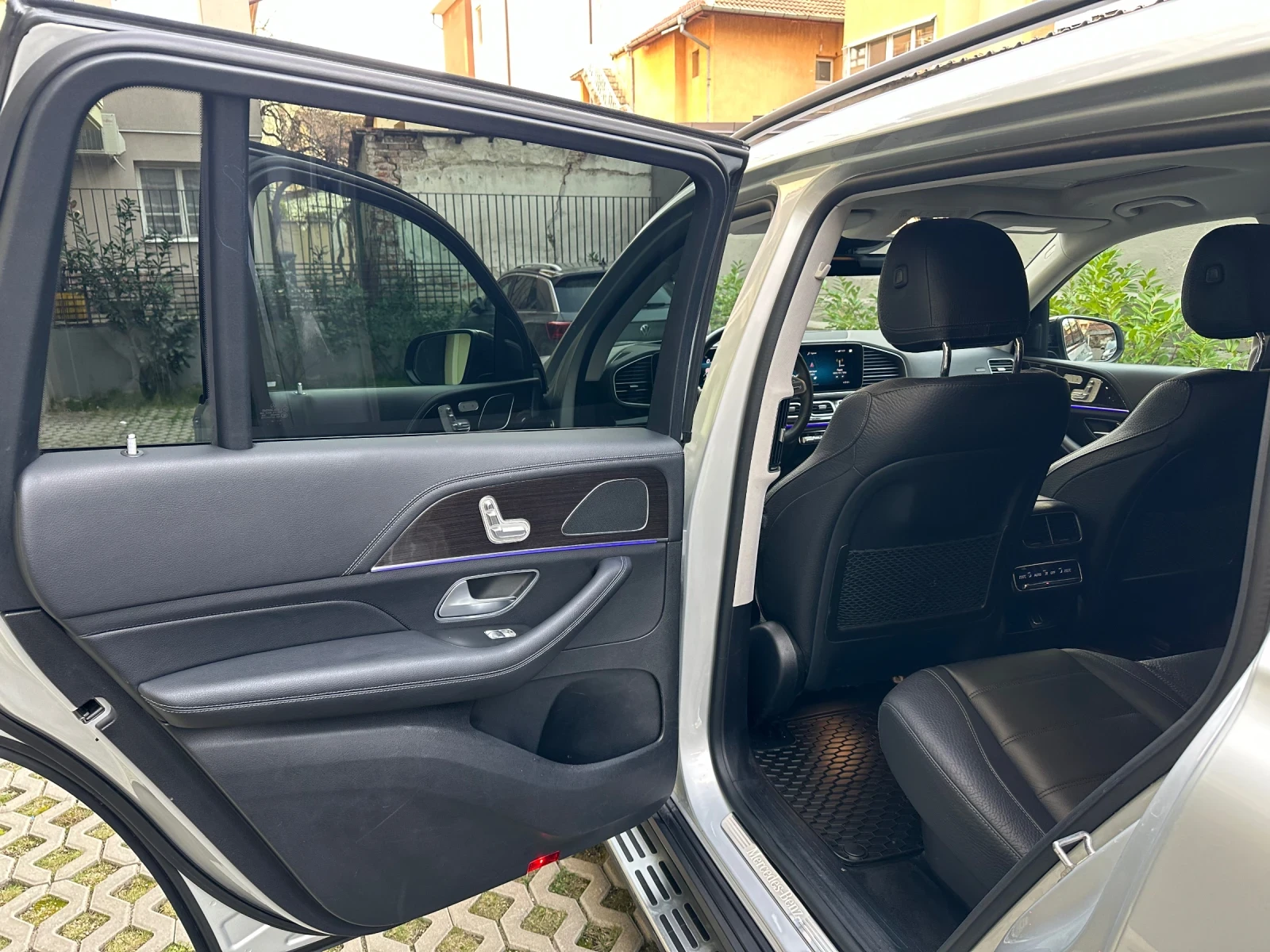 Mercedes-Benz GLS 350 AMG - изображение 8