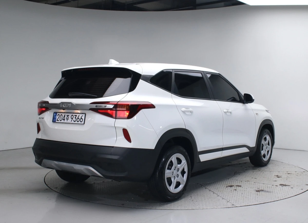 Kia Seltos 1.6 Turbo 2WD - изображение 2