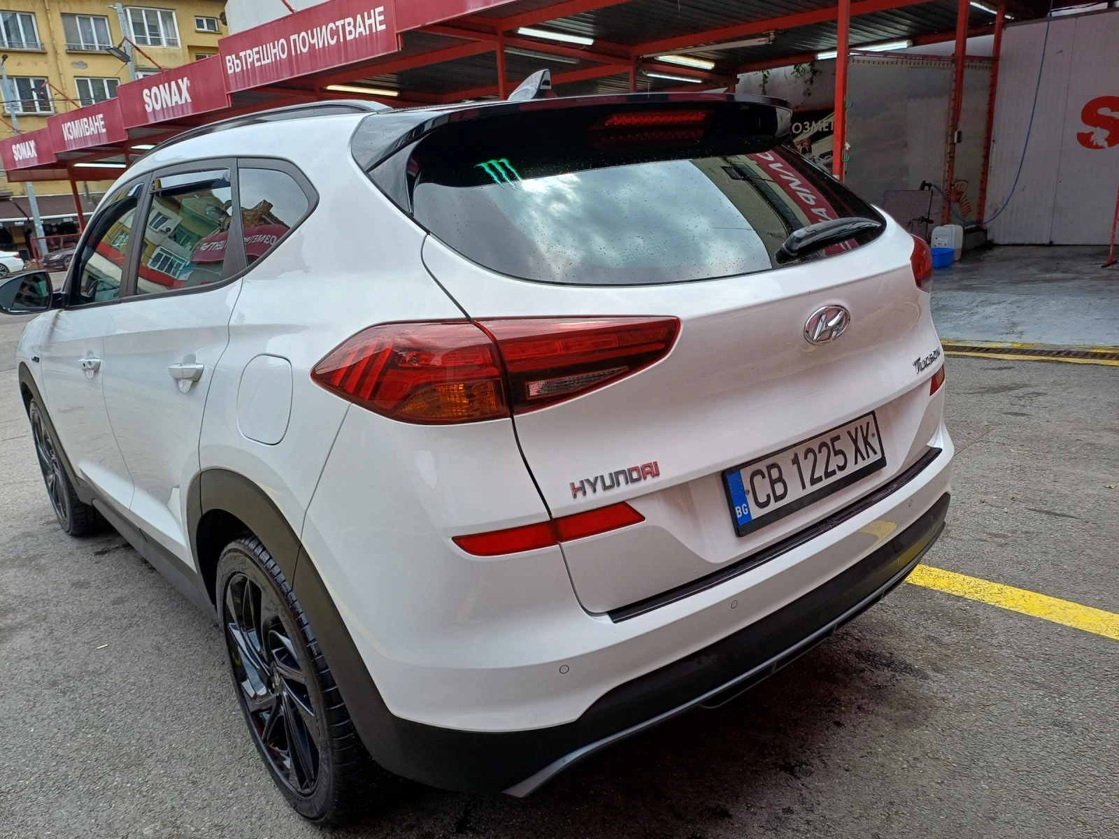 Hyundai Tucson 1.6 CRDI N-LINE, снимка 6 - Автомобили и джипове - 53811106