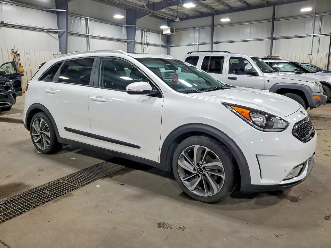 Kia Niro Plug In Hybrid! | Mobile.bg � ����������� 4