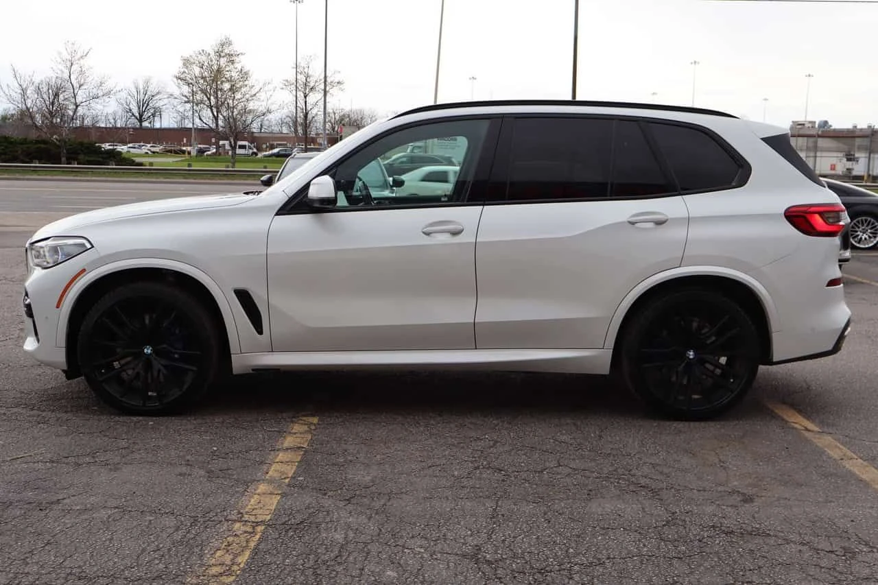 BMW X5 xDrive40i M SPORT/ОБДУХВАНЕ/ПАНОРАМА/360/SWAROVSKI, снимка 4 - Автомобили и джипове - 54619282