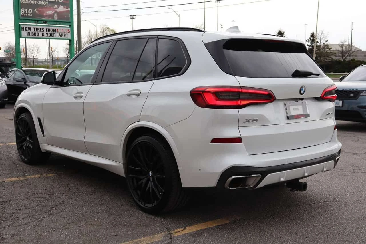 BMW X5 xDrive40i M SPORT/ОБДУХВАНЕ/ПАНОРАМА/360/SWAROVSKI, снимка 5 - Автомобили и джипове - 54619282