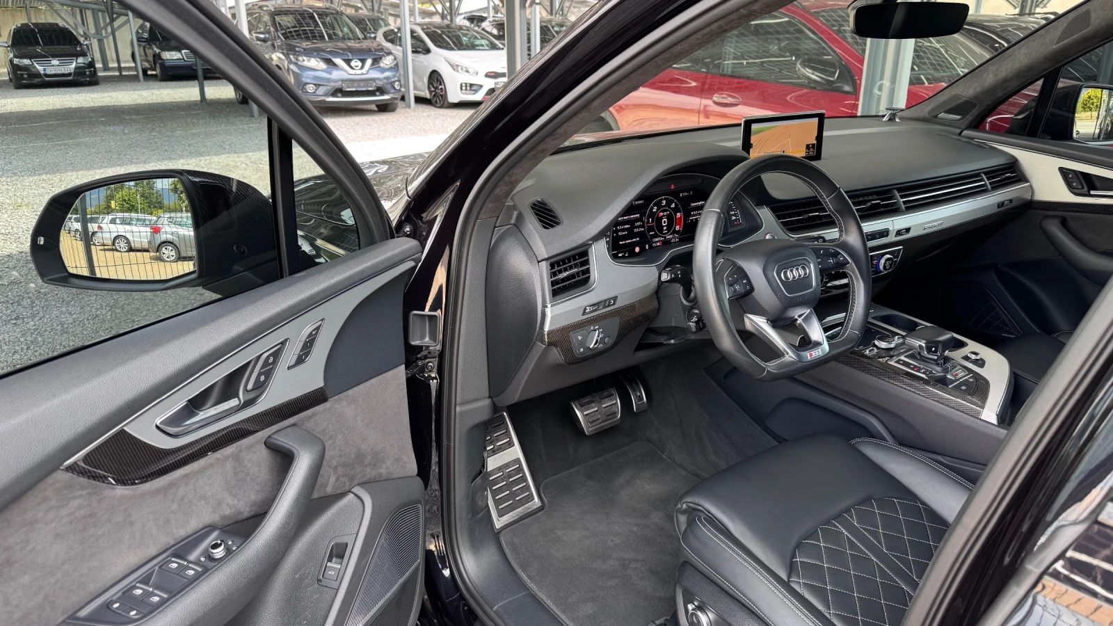 Audi SQ7 4.0TDI V8 130хил.км * Carbon* B&O, снимка 9 - Автомобили и джипове - 55325338