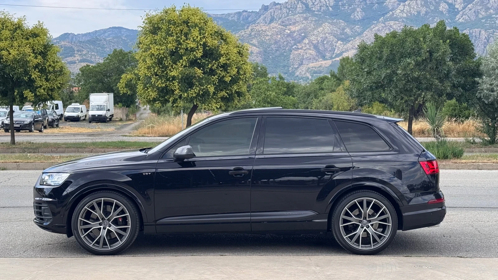Audi SQ7 4.0TDI V8 130хил.км * Carbon* B&O, снимка 2 - Автомобили и джипове - 55325338