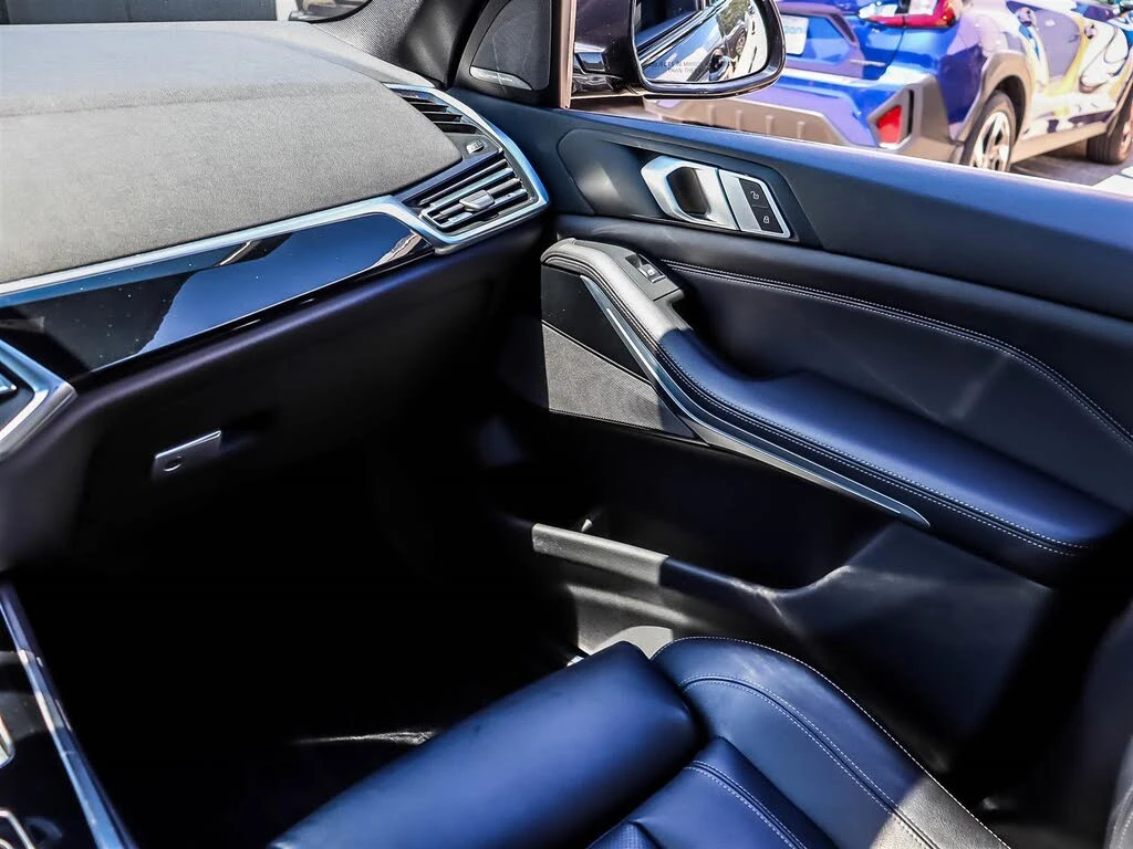 BMW X5 XDRIVE40I M SPORT| ВАКУМ| HUD| HARMAN| PANO, снимка 10 - Автомобили и джипове - 55433040