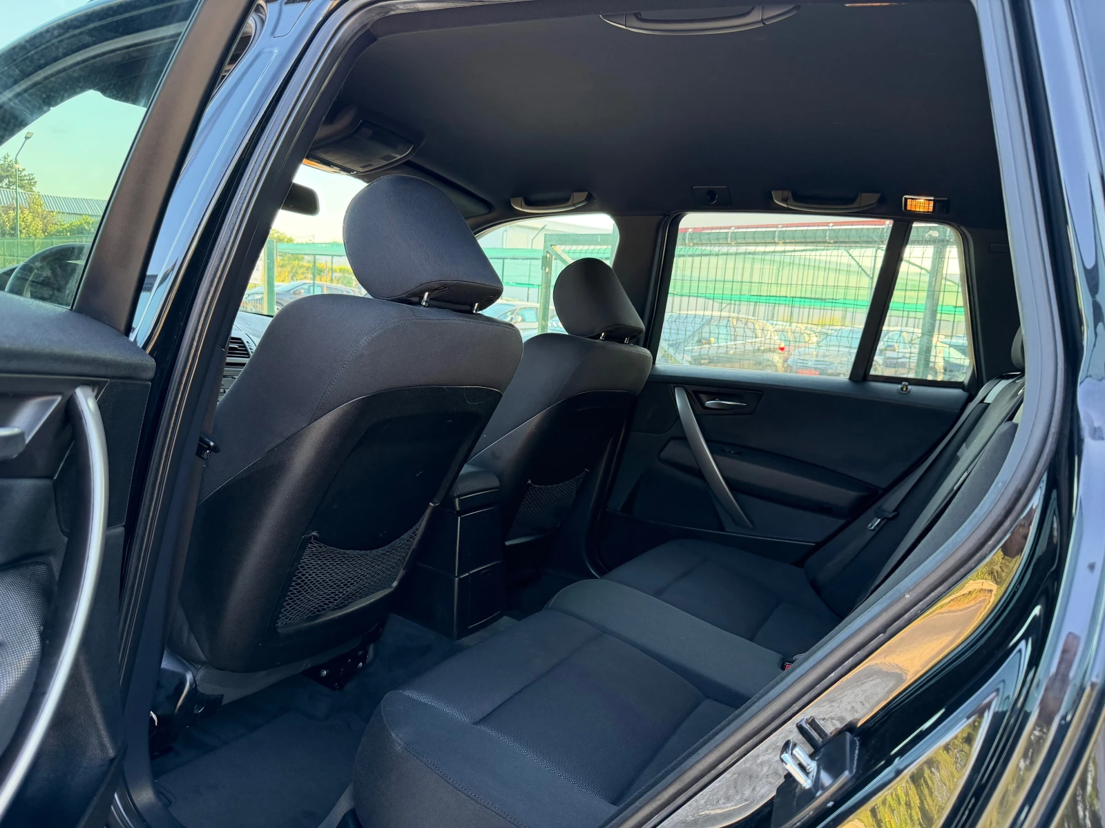 BMW X3 2.0D/150p.s-M optik/4x4-Navi!!!, снимка 10 - Автомобили и джипове - 55683674