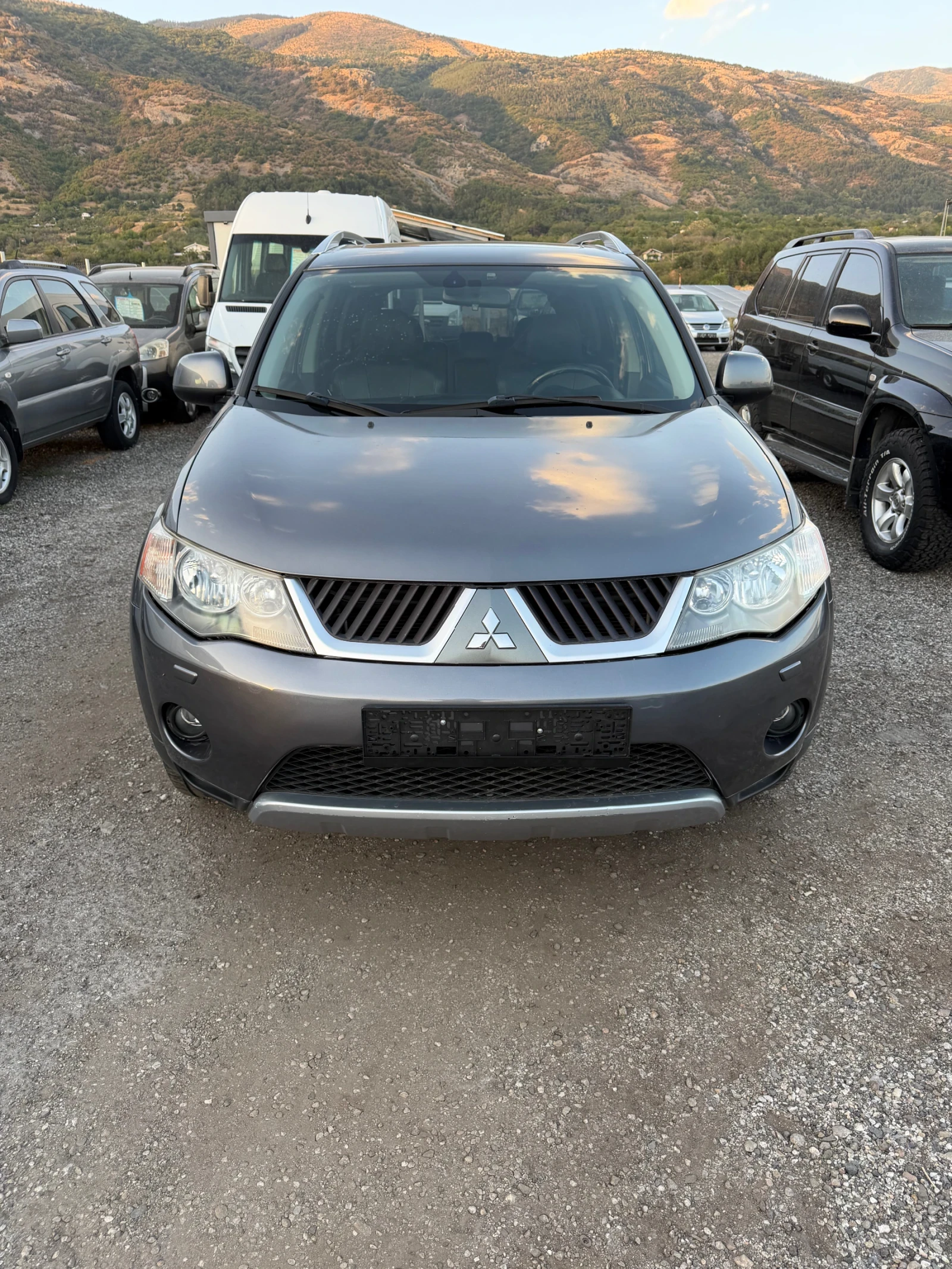 Mitsubishi Outlander 2.4 ГЪРЦИЯ ГАЗ, снимка 2 - Автомобили и джипове - 55932412