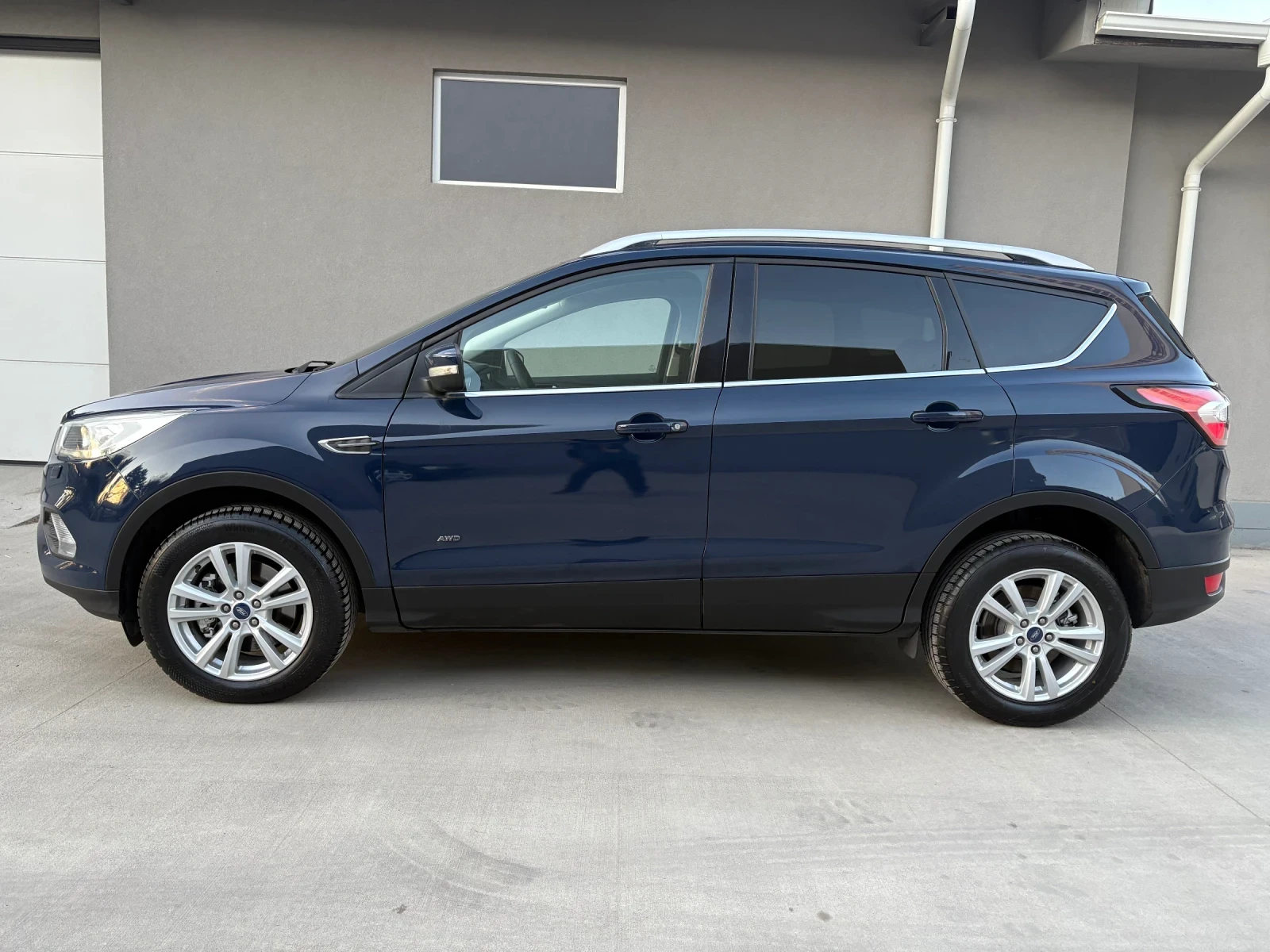 Ford Kuga Titanium, снимка 3 - Автомобили и джипове - 56119671