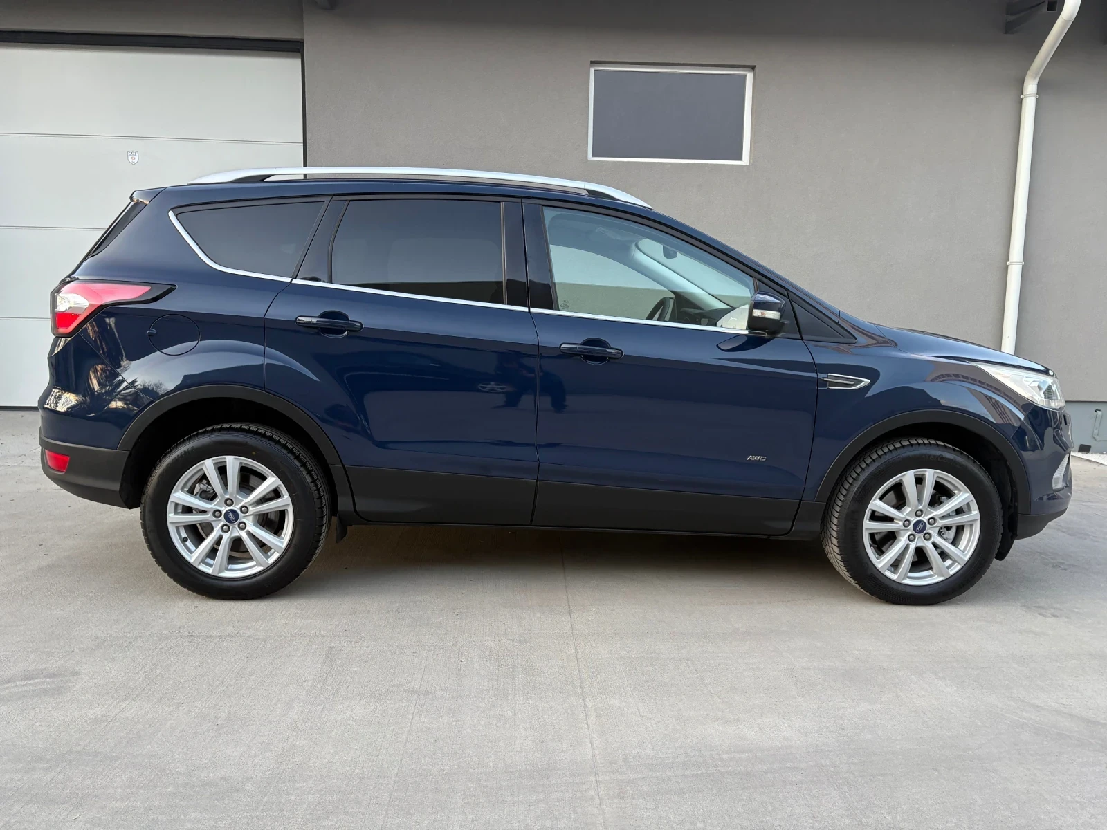 Ford Kuga Titanium, снимка 9 - Автомобили и джипове - 56119671