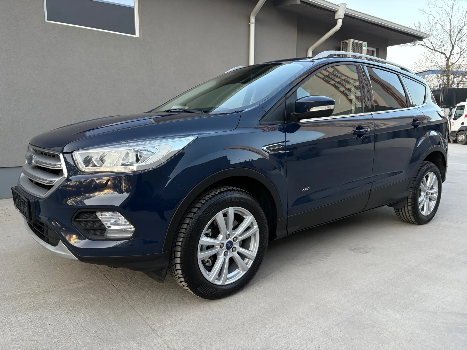 Ford Kuga Titanium, снимка 2 - Автомобили и джипове - 56119671