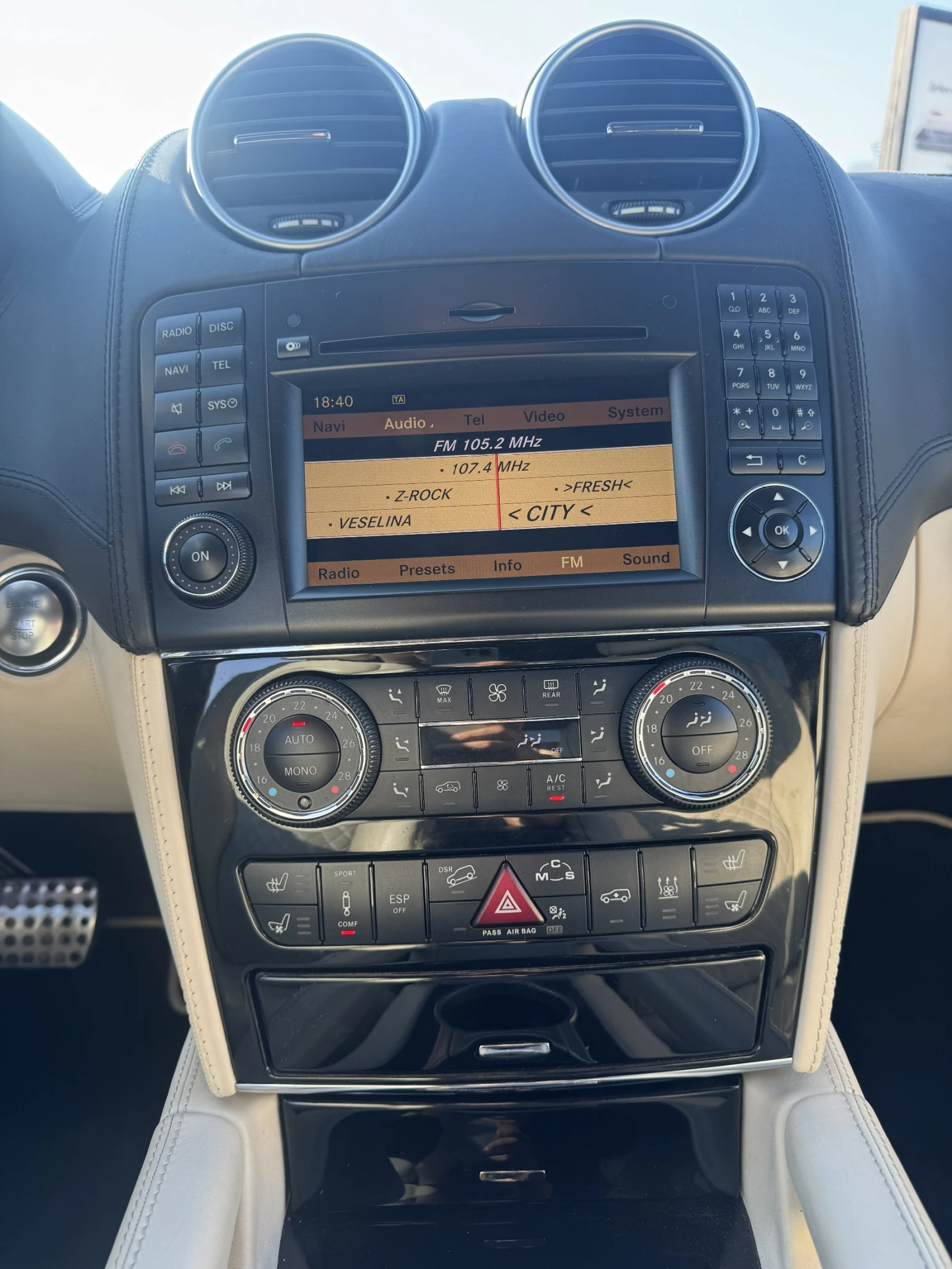 Mercedes-Benz ML 63 AMG FULL MAX FACELIFT, снимка 9 - Автомобили и джипове - 56125457