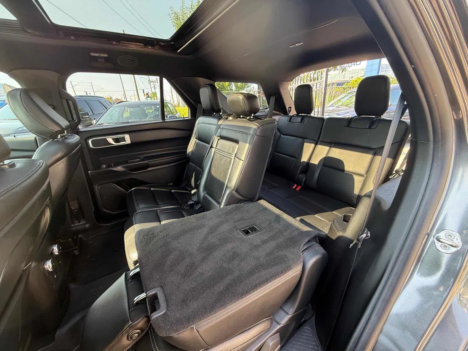Ford Explorer XLT, снимка 12 - Автомобили и джипове - 56523303