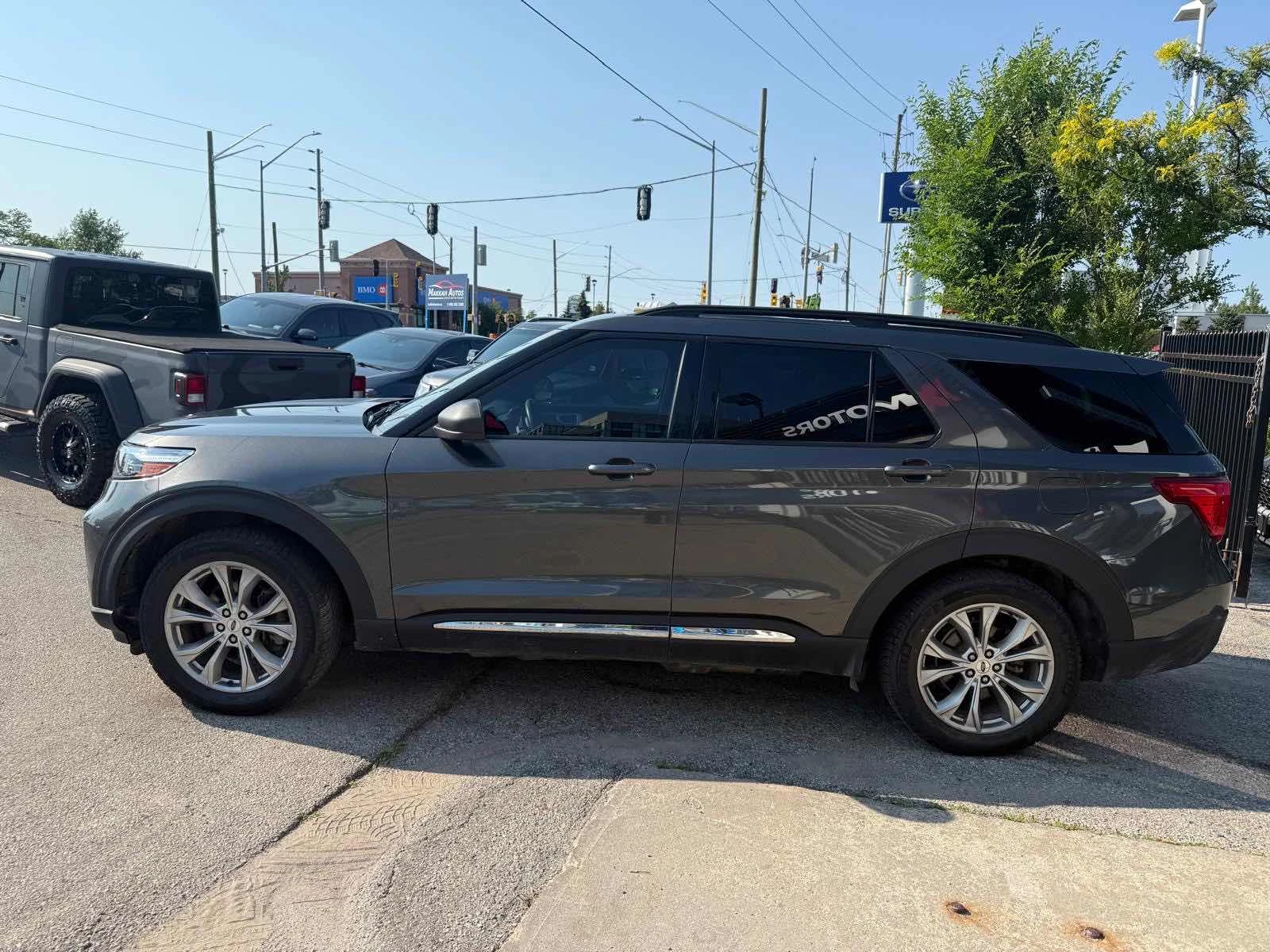 Ford Explorer XLT, снимка 2 - Автомобили и джипове - 56523303