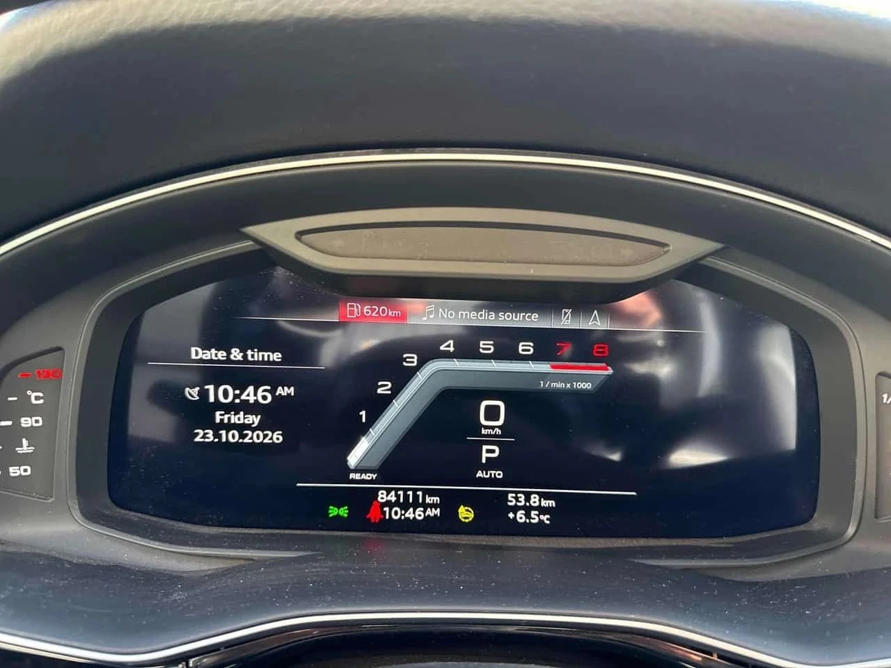 Audi Q8, снимка 8 - Автомобили и джипове - 56707405