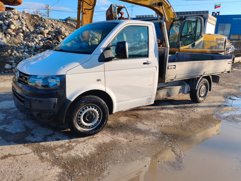 VW T6 2.0tdi 140кс. 34000 реални км, снимка 2 - Бусове и автобуси - 53406534